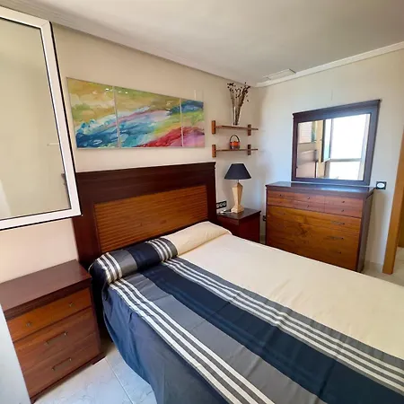 Oceanfront Flat With Pool And Parking