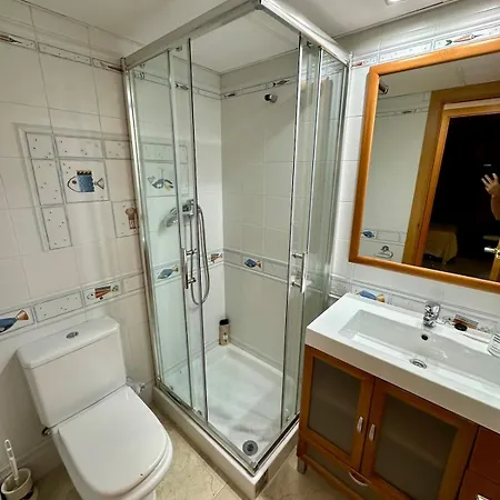 Oceanfront Flat With Pool And Parking Appartamento *