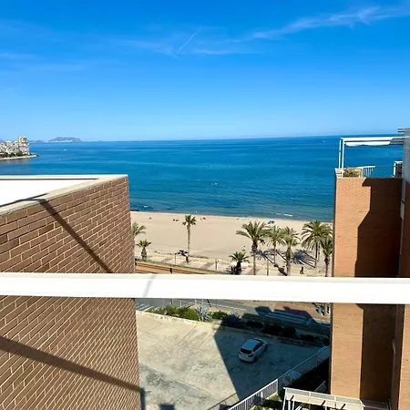 Oceanfront Flat With Pool And Parking *