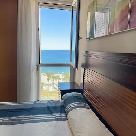 Oceanfront Flat With Pool And Parking 아파트 *