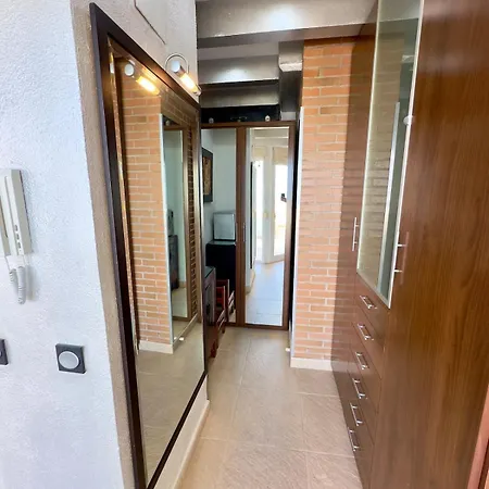 Appartamento Oceanfront Flat With Pool And Parking